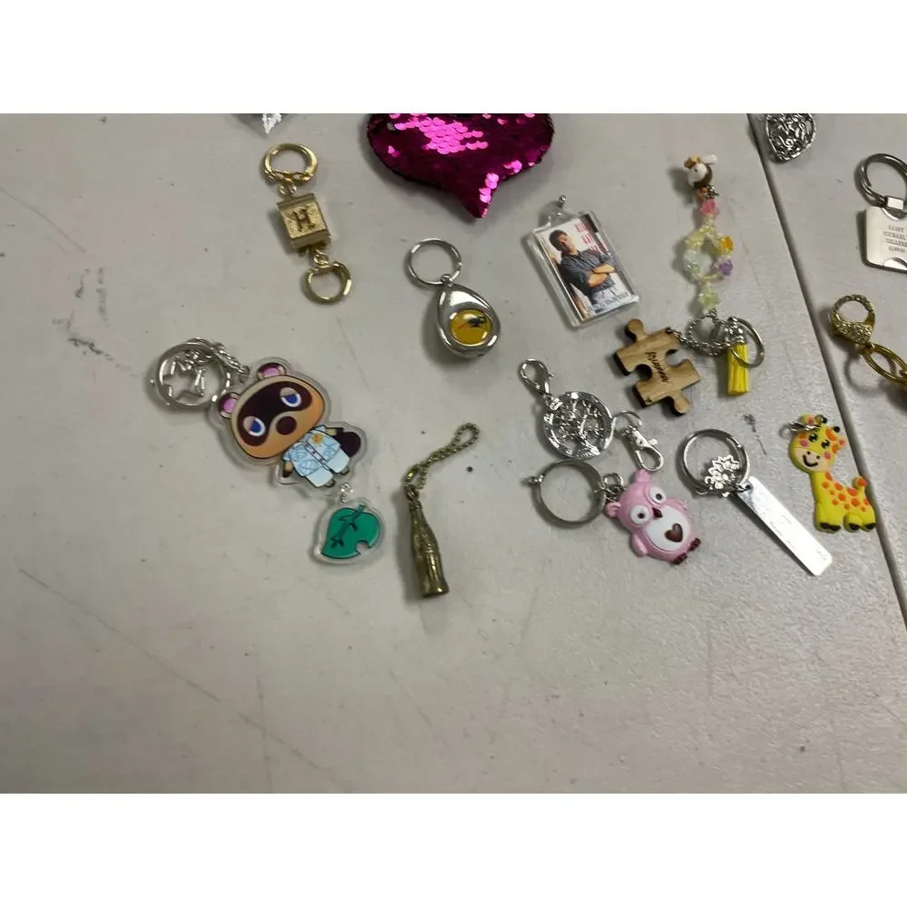 Vtg Mixed Lot of 15+ Novelty Keychains Cute Animals Tassel Beaded Souvenir